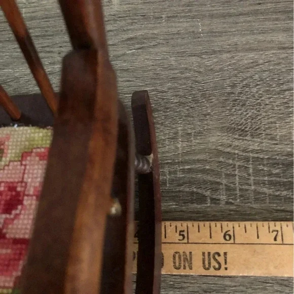 Vtg Doll Rocking Chair - Picture 6 of 7